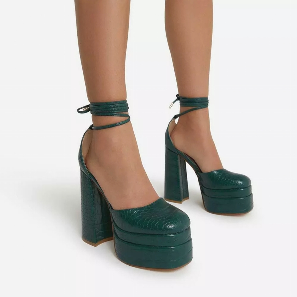NOLA LACE UP SQUARE CLOSED TOE STATEMENT PLATFORM BLOCK HEEL IN DARK GREEN CROC